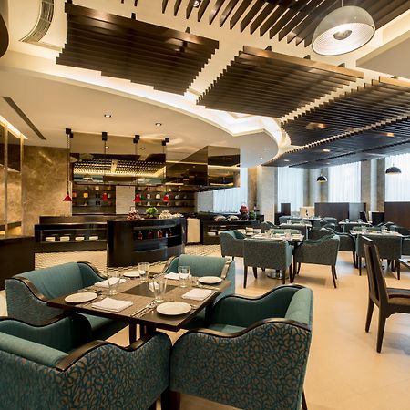 Holiday Inn Amritsar Ranjit Avenue By Ihg Exterior photo