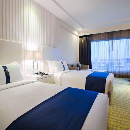 Holiday Inn Amritsar Ranjit Avenue By Ihg Exterior photo