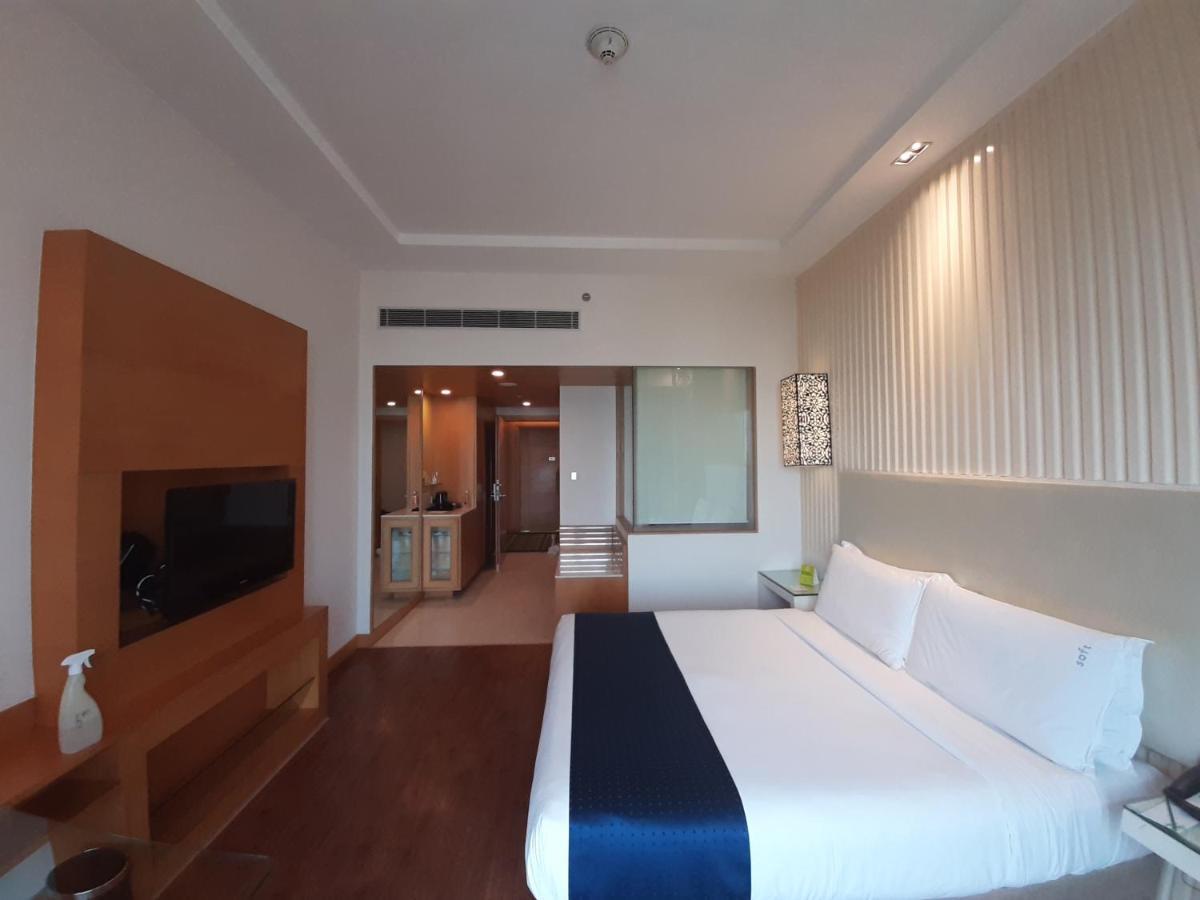 Holiday Inn Amritsar Ranjit Avenue By Ihg Exterior photo